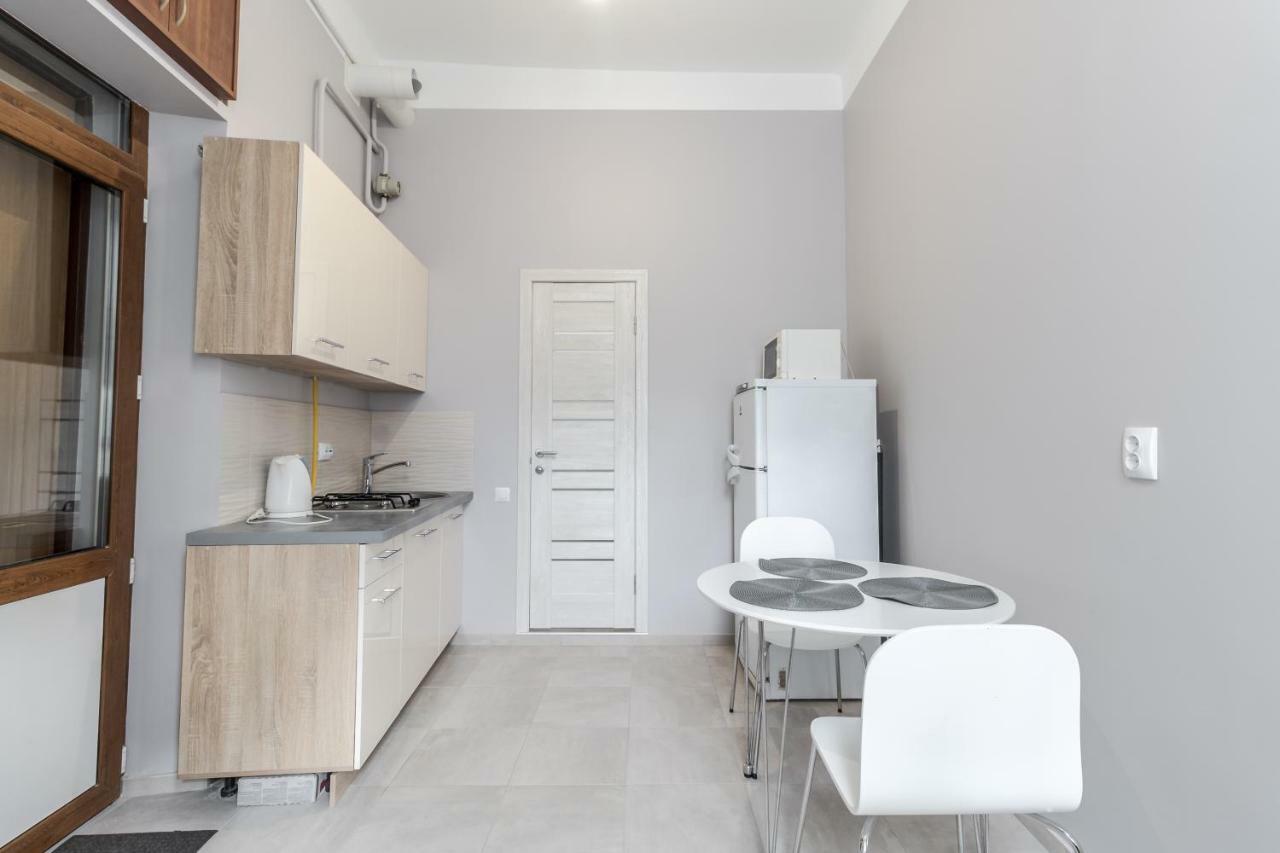 Midwheel Apartment 9 Lviv Exterior foto